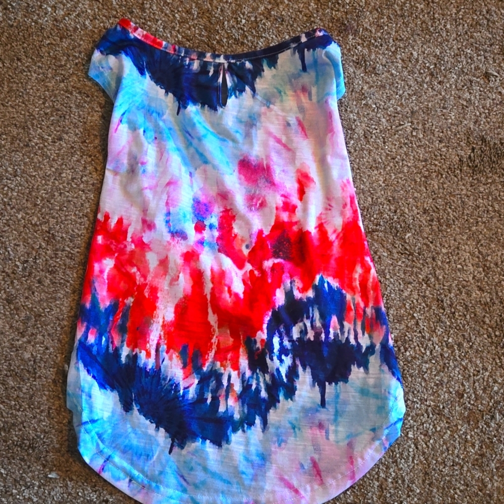 Dog t-shirt